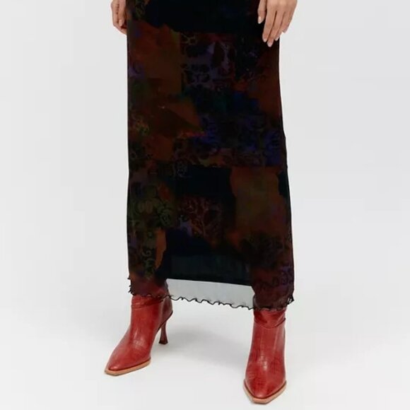 Urban Outfitters UO Camilla Mesh Maxi Skirt Size XS Excellent condition - Picture 2 of 11